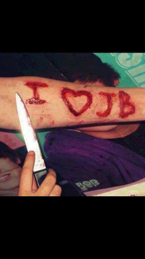 I guess you got some fans lad <a href="/thenewfev09/">joel brown</a> #wearechampions