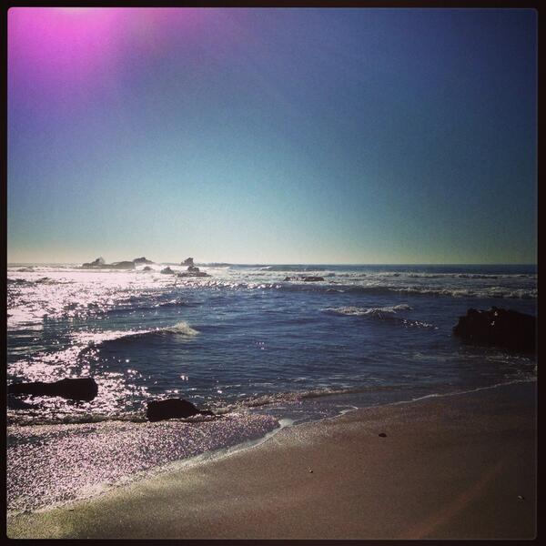 LifeSiliconVal's tweet photo. Beautiful day at mavericks beach in half moon bay! Nothing beats a January beach day! http://t.co/2T2OzAOOYY