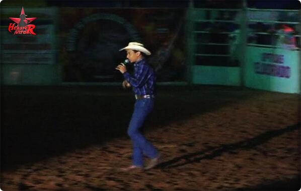 RodeioTeen's tweet photo. RT   @hvrodeo                      Essa é a pegada ! #Tour2014 http://t.co/tMISRoCxBb