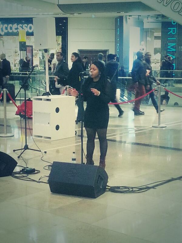 EllzAgdo's tweet photo. Watching my girl @laylaley killing it in Westfield !! http://t.co/DR9U9scqZb