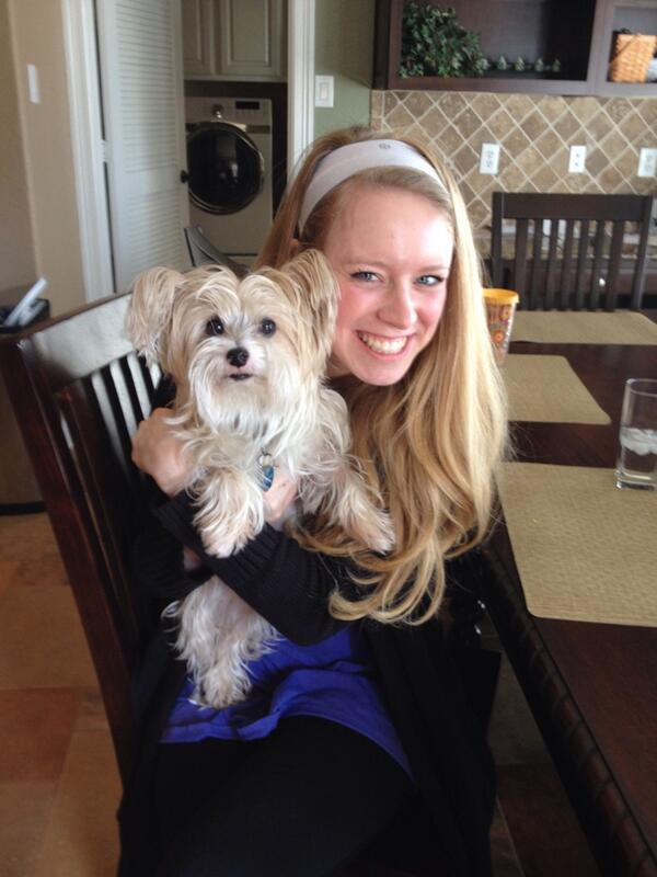 Coppellpups's tweet photo. "This little pup loves being reunited with his college sister!!!" I bet he missed you!!! http://t.co/nA5cAJ8c5V
