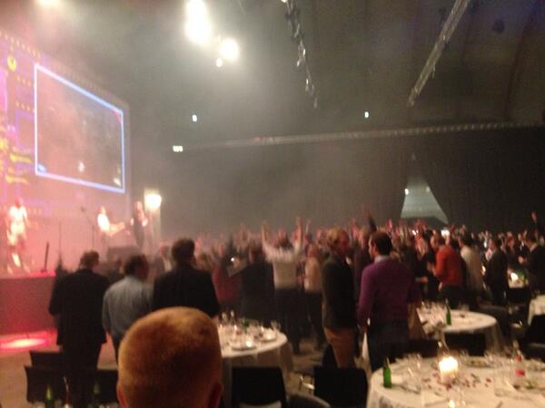 BrgeHarvey's tweet photo. Topp stemning på ATEA Landstreff http://t.co/YwUGFnV88N