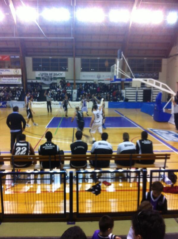 infoSafor's tweet photo. Victòria !!!.    @BasquetGandia 87 CB Benidorm 70. http://t.co/xYuNIV5zLF
