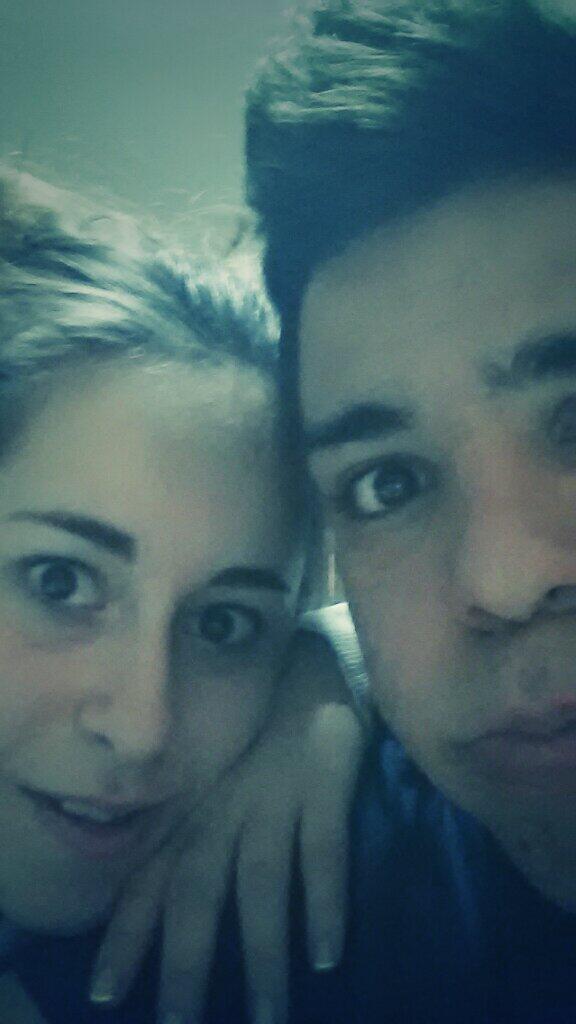 Pedro_pirronde's tweet photo. @7clar 140 caracteres son mUchos xk en mi caso sobran las palabrs #1000FELICIDADES #TEQUIERO POR MUCHO TIEMPO MAS http://t.co/AH4MJejmmW