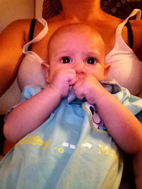 evabanos's tweet photo. A mi primo le da miedo el dubster. http://t.co/gsbFu7kVCO