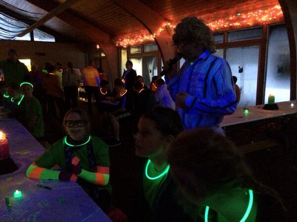 AskNeonNerd's tweet photo. Glow dinner is my FAVORITE! Besides glowsticks. And light sabers. #NeonNation #WinterBlast #GraceAdventures http://t.co/7K5mOZOZhG