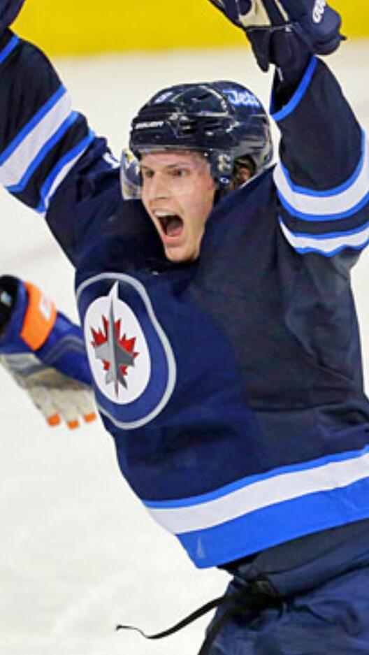 markscheifele55's tweet image. Looks like @JacobTrouba had a fun day #otwinner #kids #nicecelly