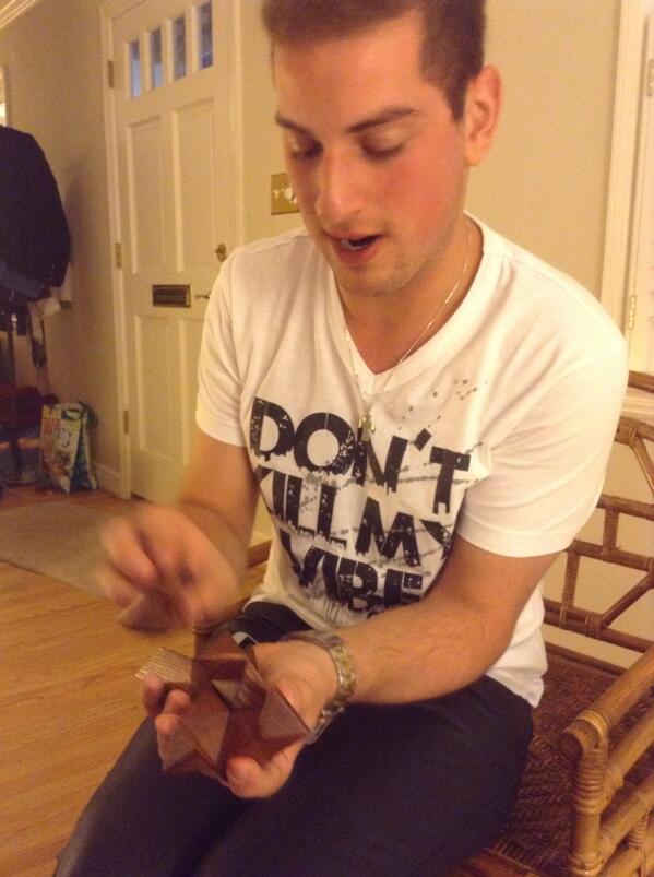 RochuVG's tweet photo. @alancitoper sufriendo un poquito http://t.co/kKWnobvjjw