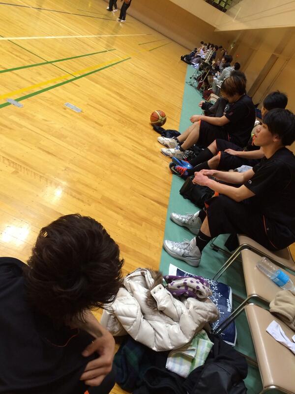 6214hide's tweet photo. やばい！！社会人バスケの大会で1したぜ！！次の試合も頑張るぜ！！ http://t.co/7IvU0kUCjt
