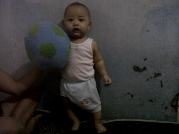 s4mpah's tweet photo. Azzamku sayang http://t.co/R9xkZxZXTA