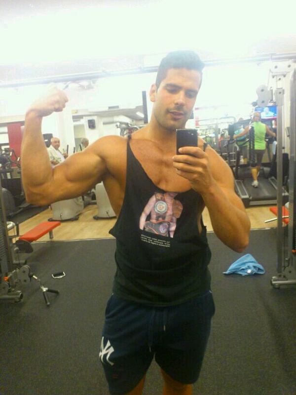 MuscleModels's tweet image. &quot;@FansJesusOsuna: + MUCHISIMAS GRACIAS POR TODO. @Jesusosuna15 #FELICIDADES http://t.co/F9tefcDyM6&quot;