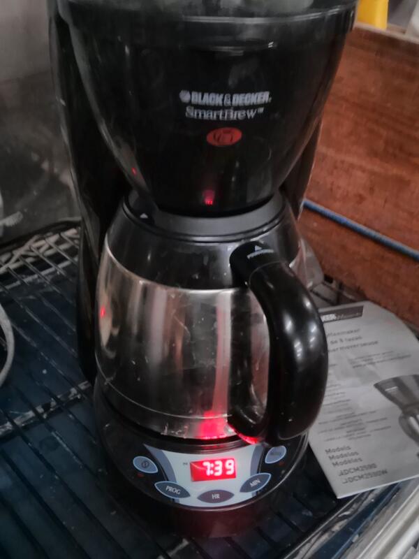 GrahamTWLF's tweet photo. Little stream goes 10 years with shit coffee maker now we have this and a flatscreen #businessmustbegood #suitssunday http://t.co/xapIpzLdac