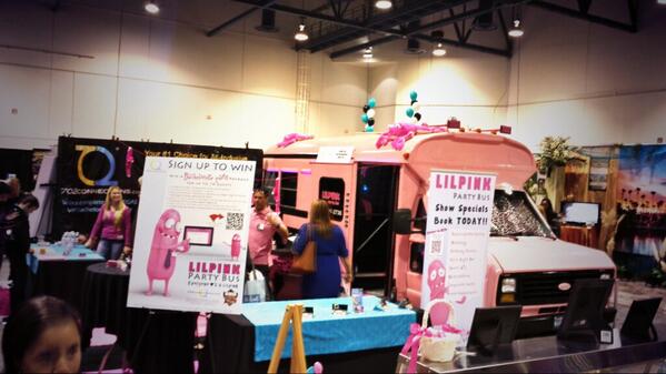 LILPINKPartybus's tweet photo. @Bridalspectacular giving the girls what they really want-A kick as Bachelorette party @bachelorettevegas http://t.co/NfTXkFZztb