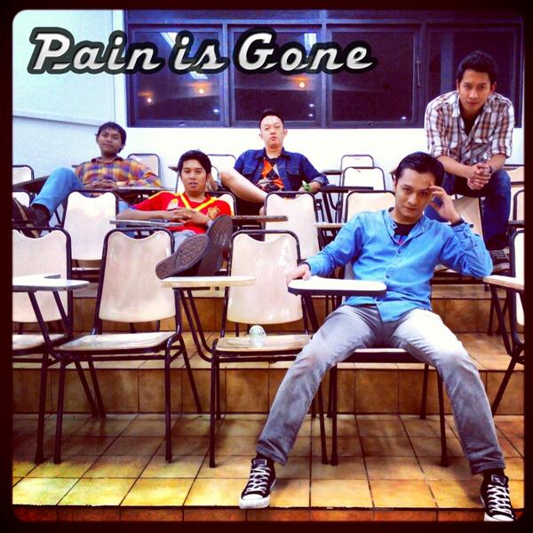 painisgone's tweet photo. Member: @audi_indrayahya @juizzzz @temsaad Yuri &amp; @ardikate http://t.co/hLjonnkv84