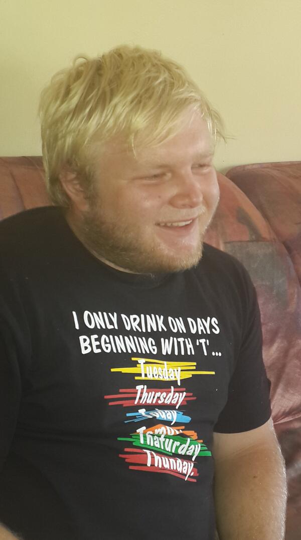 Gamingworldsa's tweet photo. Proud to have Andrew sokkies
Who is South African http://t.co/FV4vOXpdl5 Gaming Ambassador http://t.co/bcPoGL4UzH