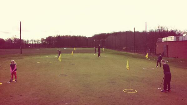 OultonGolfAcad's tweet image. Station 5 - putting station #lineandlength #fuelgolf