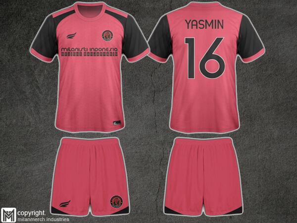 Kalo mimin mau bikin jersey gini banyak yg mau juga ga ya, PINK! Cc: <a href="/MIsezBJM030/">MIsezBanjarmasin 030</a> :p