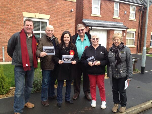 A great canvassing team out this morning in Leyland with <a href="/V_L_Bennett/">veronica bennett</a>