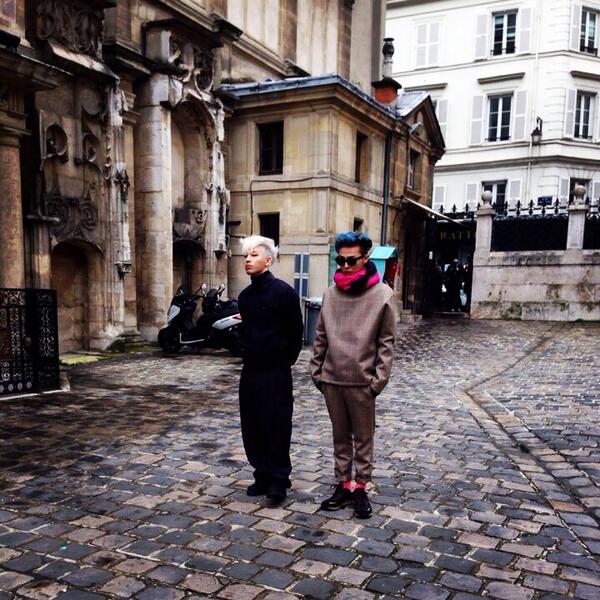 IBGDRGN's tweet photo. #랑방 #파리패션위크 #마지막날 W/@Realtaeyang http://t.co/hfYCgiTeXx
