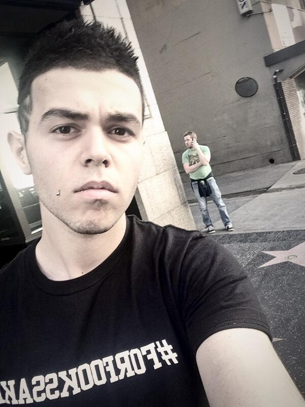 James_Yammouni's tweet photo. Took a selfie with a random on the street the other day. http://t.co/v0lXROt4CD