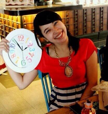 Zee_Halmis's tweet photo. Jam tuker kado terakhir di pi http://t.co/VTqcnixjoJ