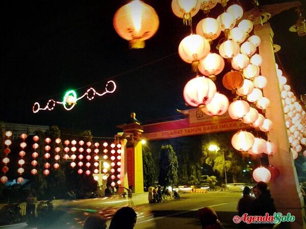 Kawasan pasar Gede malam ini #2