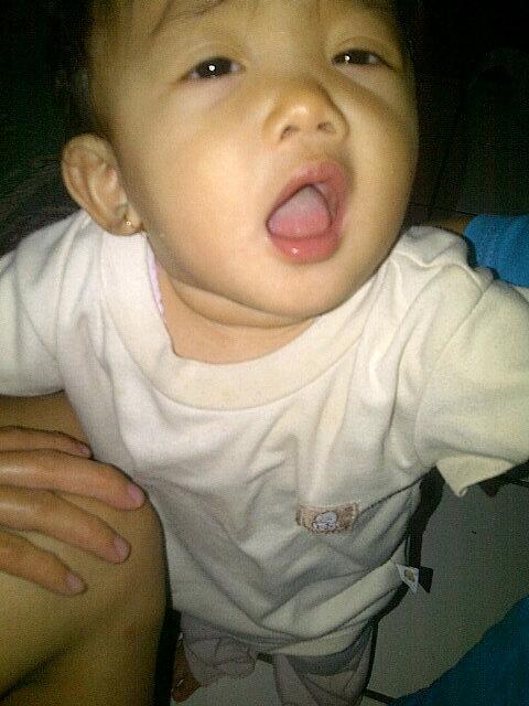 akris_kris's tweet photo. @ambu_rina http://t.co/UVCnUsqHC3
