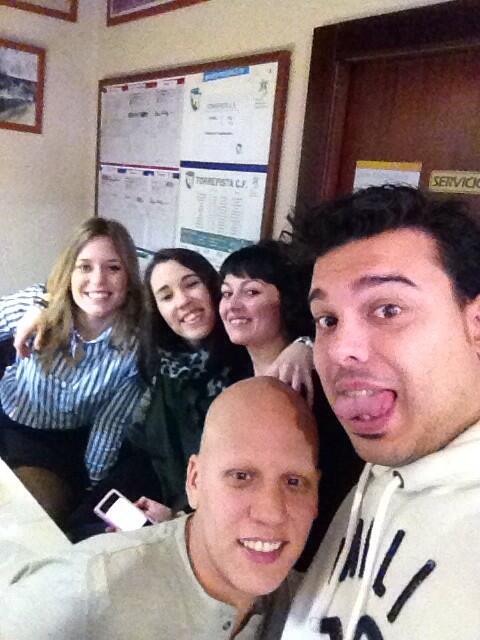 budyaby's tweet photo. Pasando un rato muy agradable en muy buena compañía!!!
Always Fiyis😉 http://t.co/LImDugZtFU