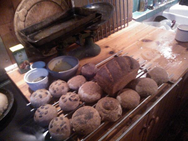 SalkeldMill's tweet photo. You don't have to pay 4 bucks for artisan toast...make your  bread from Watermill flour ...works out at 6p a slice! http://t.co/rZOcpBi8gc