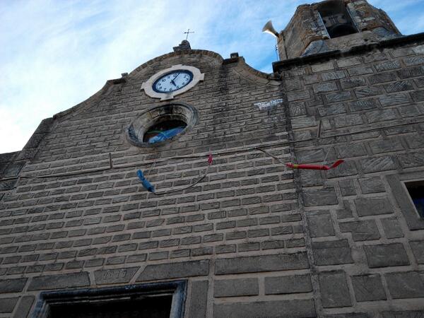 DiablesRiudoms's tweet image. Muntant la traca pel poble de #Puigdelfí. #DiablesRiudoms2014