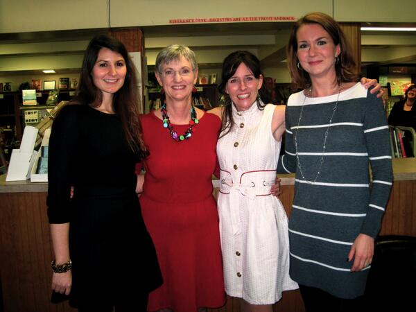 AgentShea's tweet photo. Me and my SUPER-TALENTED clients! #agentclientlove @kcraftwriter @MMFinck @OneVignette http://t.co/lNeRHDdEXJ