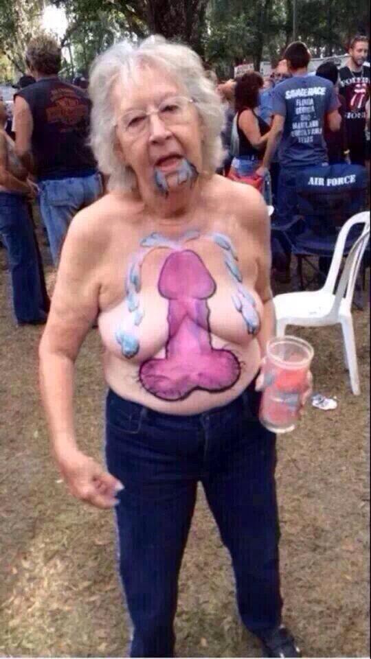 burch07's tweet image. “@CuntsWatching: I am done. #NoFilter http://t.co/HF4UDqqdRJ”@hazzalicious this is deff you in 60 years #nipsout