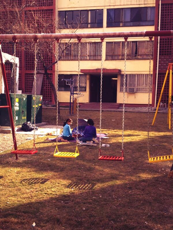 labcmty's tweet photo. Hoy conviviendo con niños y niñas de los Condominios Constitución #mty en nuestro parquecito @IMPLANC http://t.co/V98RMEC56H