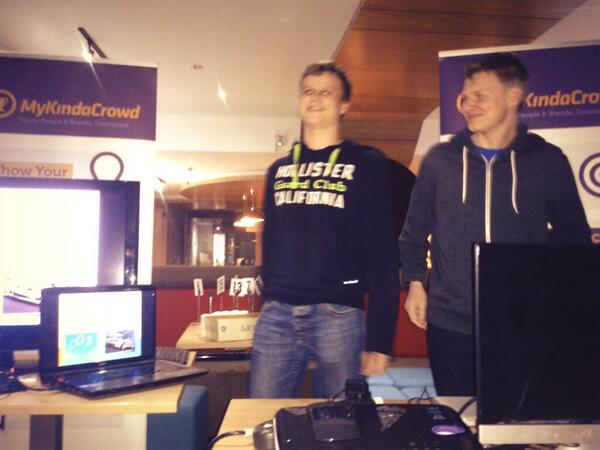excompsci's tweet image. Team 2 - Carbon emission calculator.