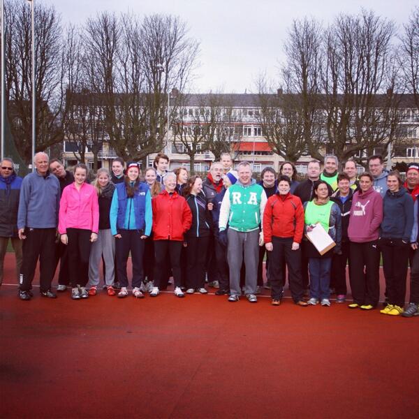 Suvaal's tweet photo. Leuke en gezellige wedstrijd gisteren... http://t.co/QbFJHSx4Jm