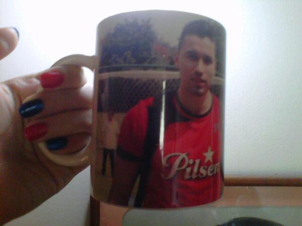 ManuelaCanoDIM's tweet photo. Todos los días *-* @Lcastellanos22 . GRACIAS POR TANTO! http://t.co/AmjNcKR8b8