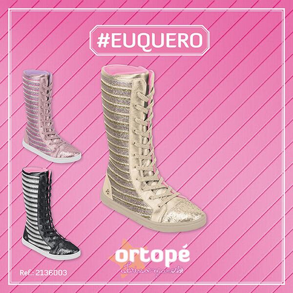 bota da larissa manoela preta