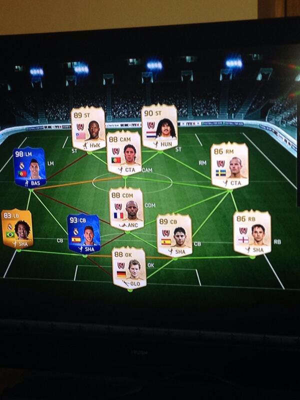 steven_burn's tweet image. @chrisclarkcc @KSIOlajidebt the team I played last night 😳 #drew1-1 #FUT