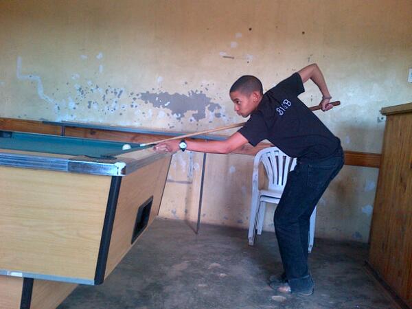 BigBMolete's tweet photo. PooLVibeZ http://t.co/gJGD9lkxaG
