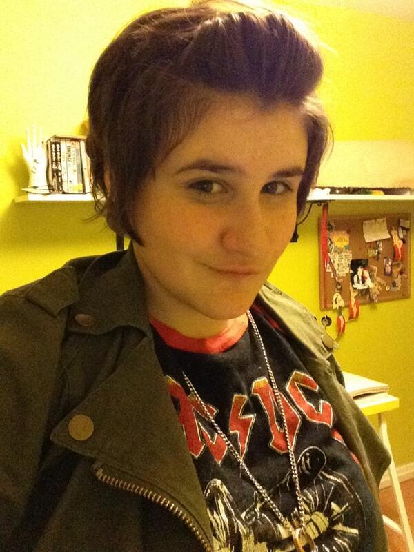 MadelynSaurman's tweet photo. @dicksp8jr someone recently asked if I was related to you....Spn fans "If Gabriel was a girl." http://t.co/pAP6FsYAEL