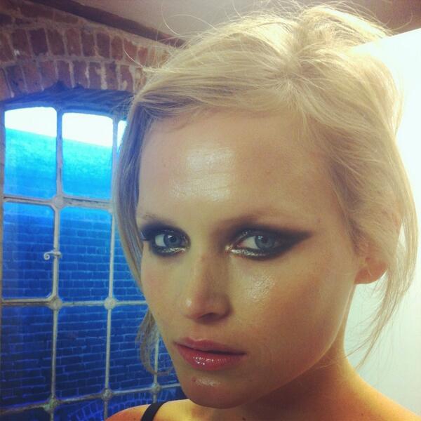 Makeup on beautiful Inga Eiríks <a href="/sagasig/">saga sig</a>