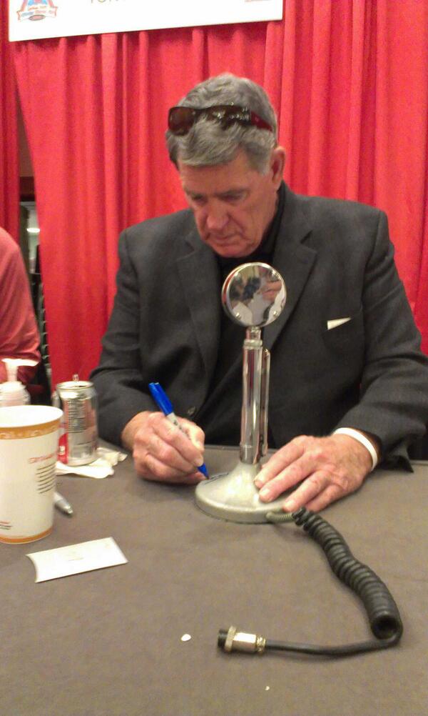 scott_gillam's tweet photo. Got my microphone signed the one and only Mike Shannon! #wwu #cardinals http://t.co/PDM6RWoXEo