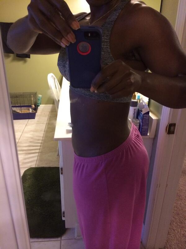 FitGeminiChic's tweet photo. @SmartAlecFitnes http://t.co/DvCaJtVT7f