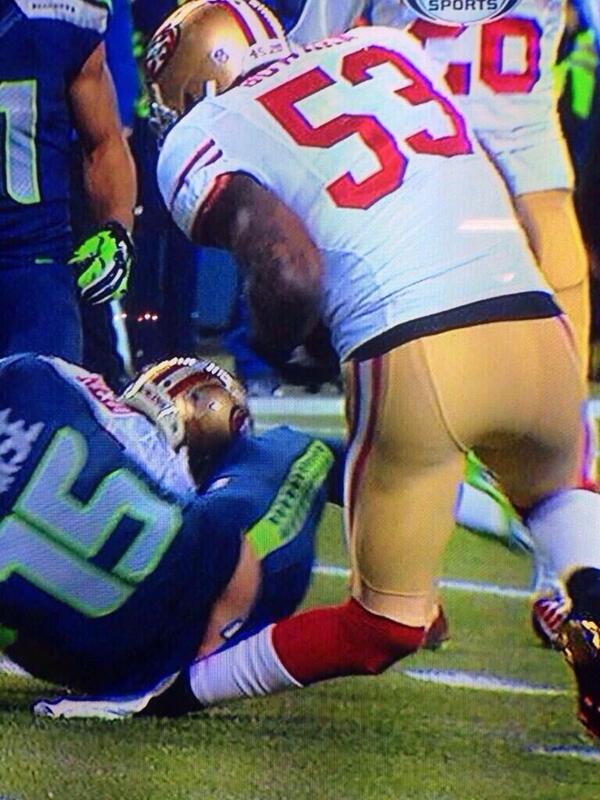 NotTopTen's tweet photo. That leg though. http://t.co/8wny0emGvf