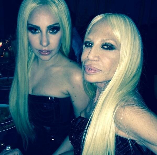 Lady Gaga Front Row for "Atelier Versace" Paris Show. BeYL2rBCIAEtD_G
