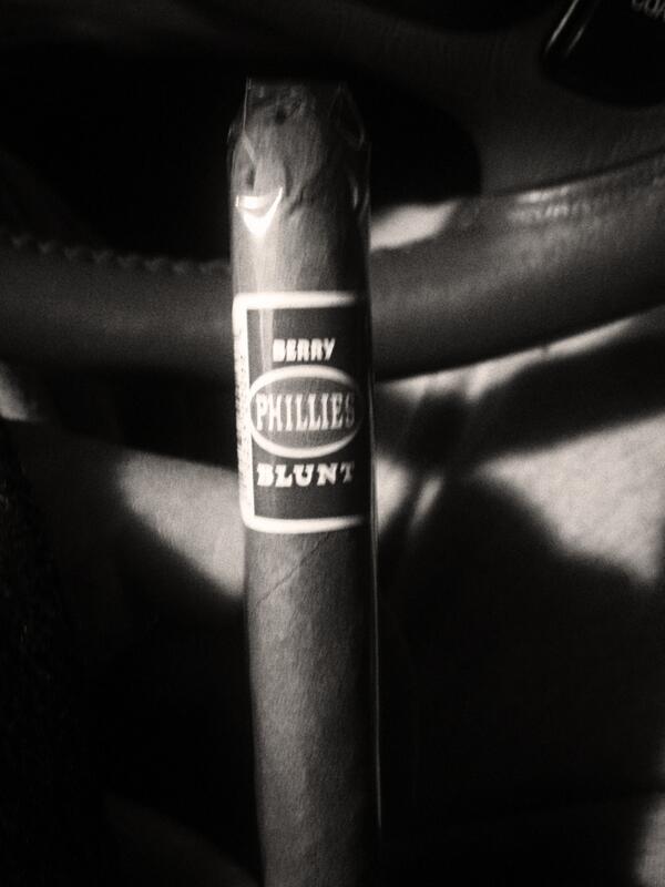 ninemill's tweet photo. #blunt #NFLPlayoffs http://t.co/seyV5k6xDJ