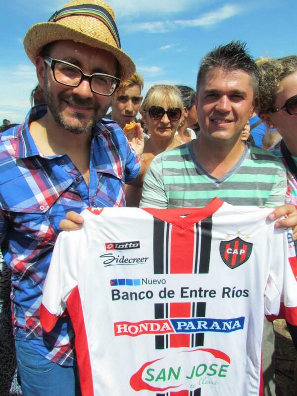 Patronatoptodos's tweet photo. #PATRONATO @cocinerosarg junto a Patronato, a 12 dias del Centenario..!!

#Patronato100Años http://t.co/RylNCSfVpO
