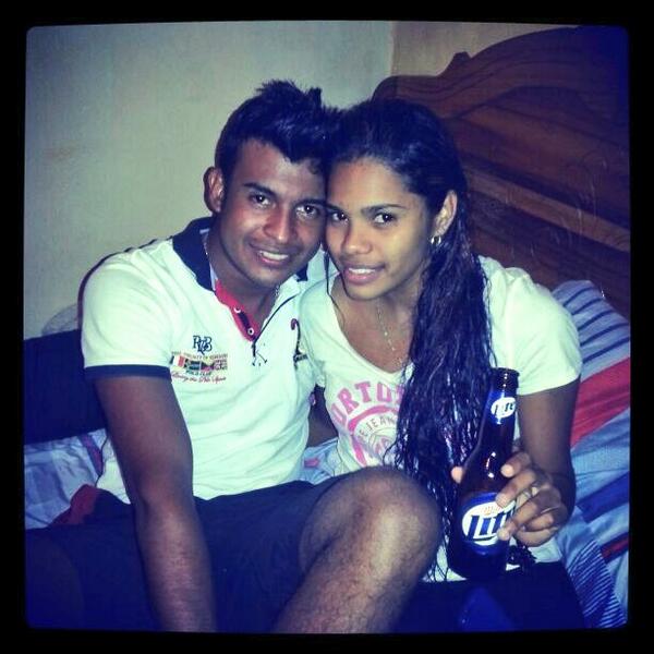 timkerbell26's tweet photo. #labonita#elindu Casi un año que no te savia de ti te extrañaba amigo http://t.co/wqNIutOGZd