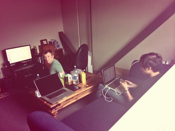 codie1991's tweet photo. How we programme as a team at @South45Software wherever we can! http://t.co/oP9cSOiaBY