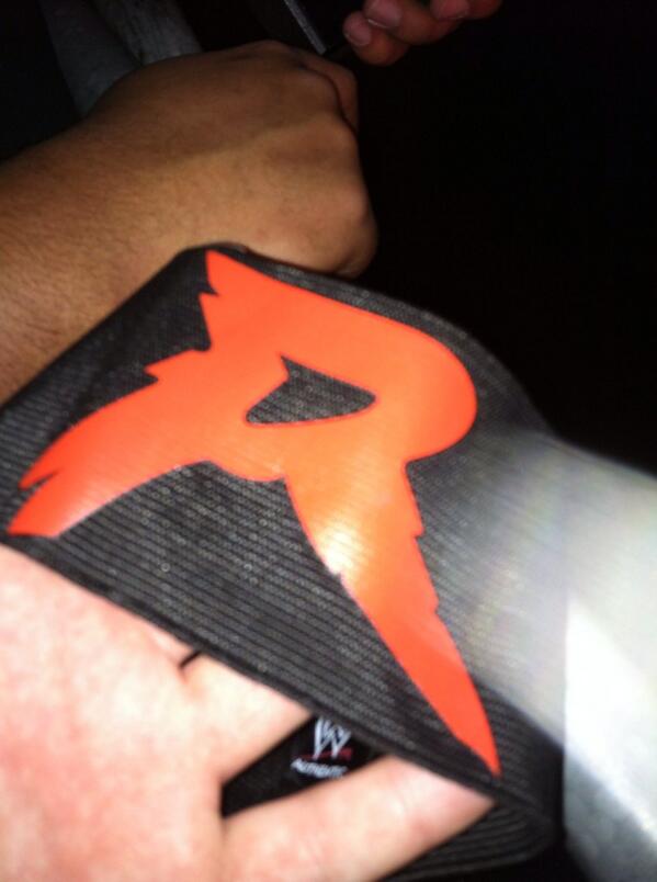 BigBrettboski's tweet image. Hey @Ryback22 thanks for the free gift, next time don't walk away when I'm yelling at you #cryback